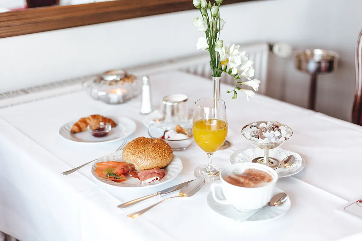 Frühstück im Miramar Sylt