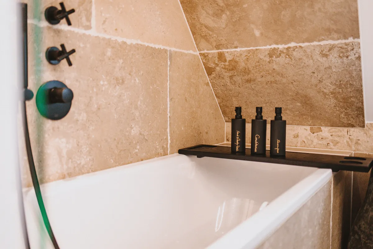 Ferienhaus Wenning35 in Wenningstedt: Badewanne