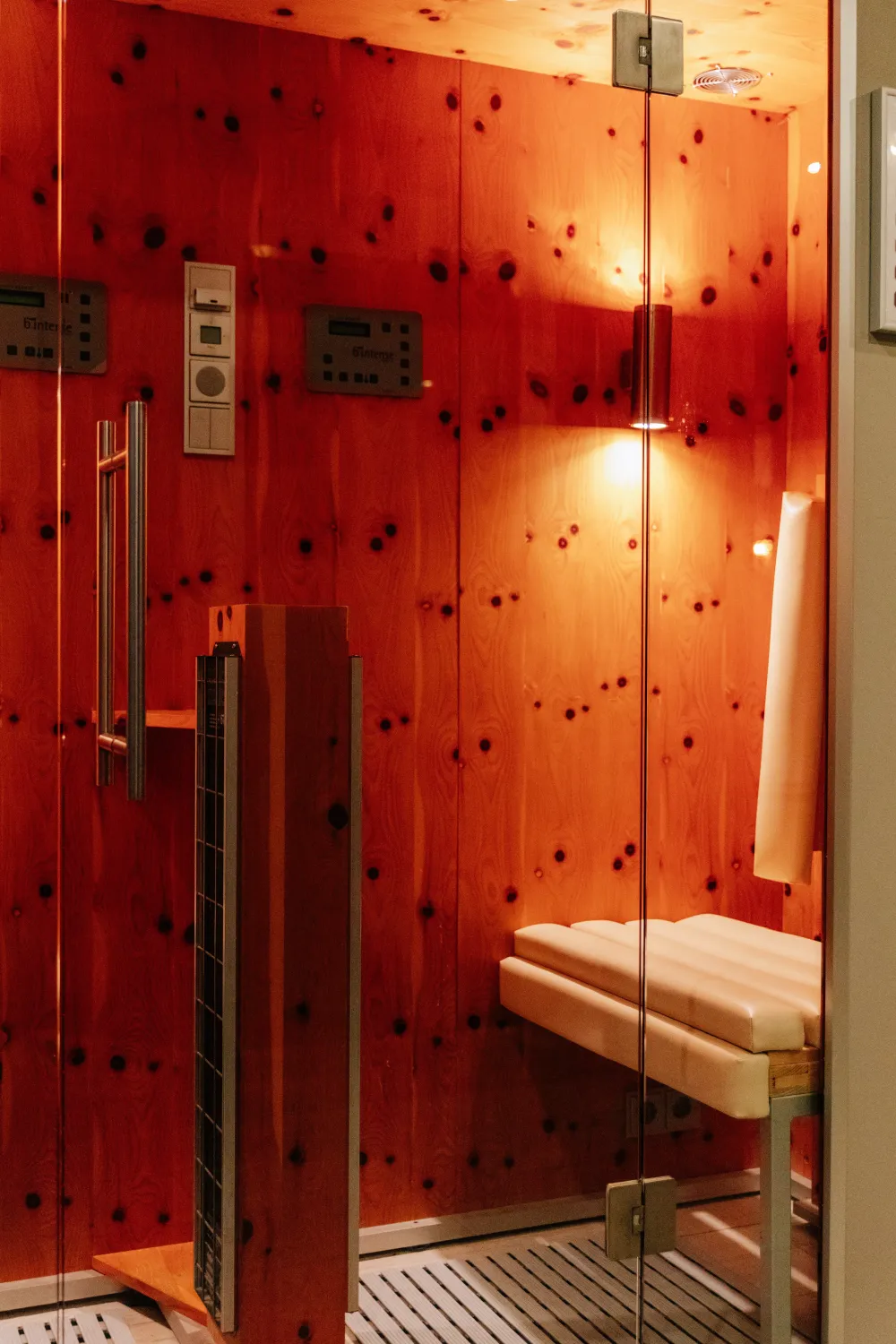 Hotel Strand am Königshafen in List auf Sylt Infrarot Hotel Strand am Königshafen in List auf Sylt Infrarot