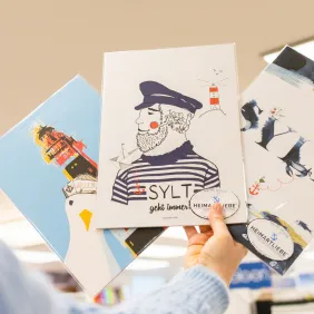 Papierhaus VOSS: Einkaufswelten aus Papier