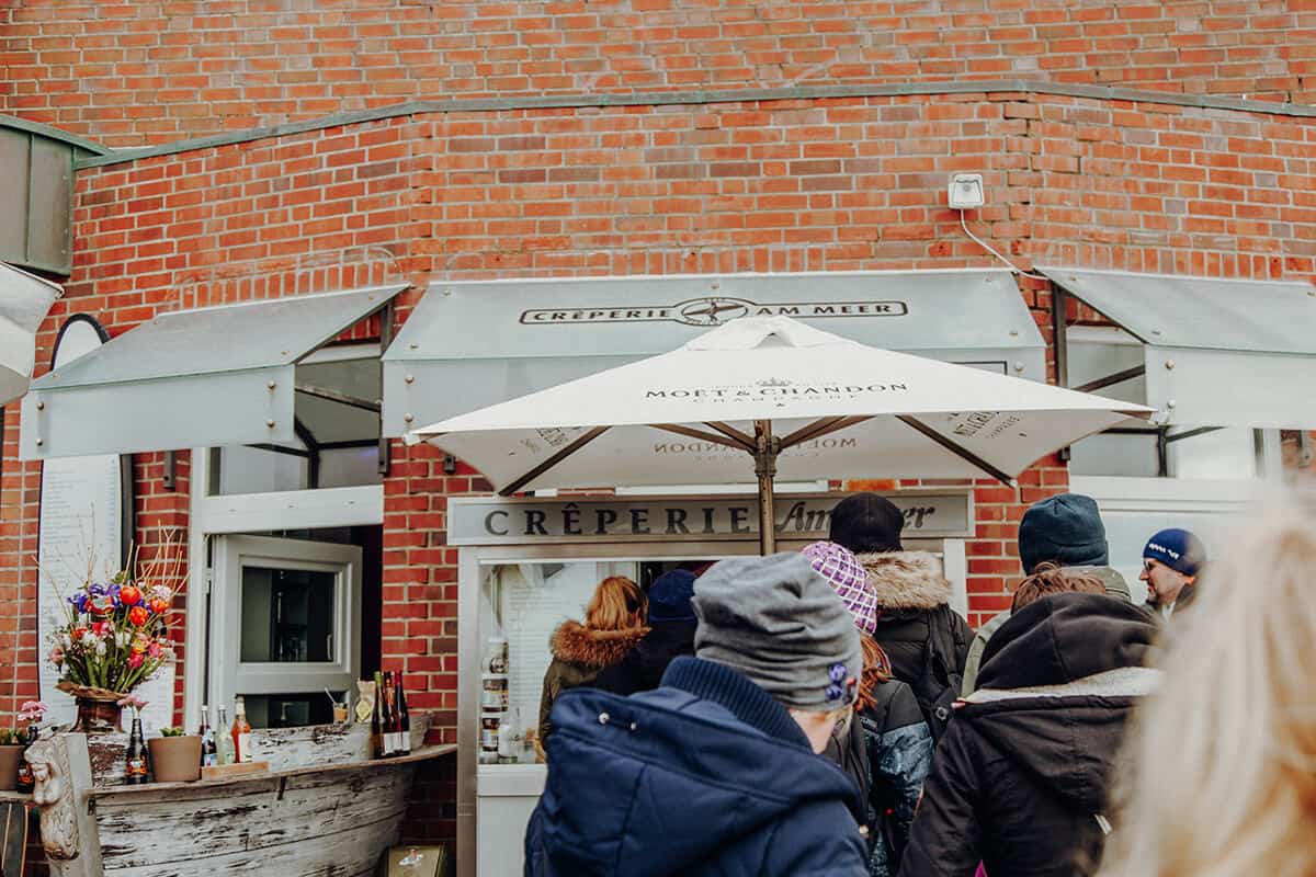 Crêperie am Meer Westerland Sylt Schlange stehen