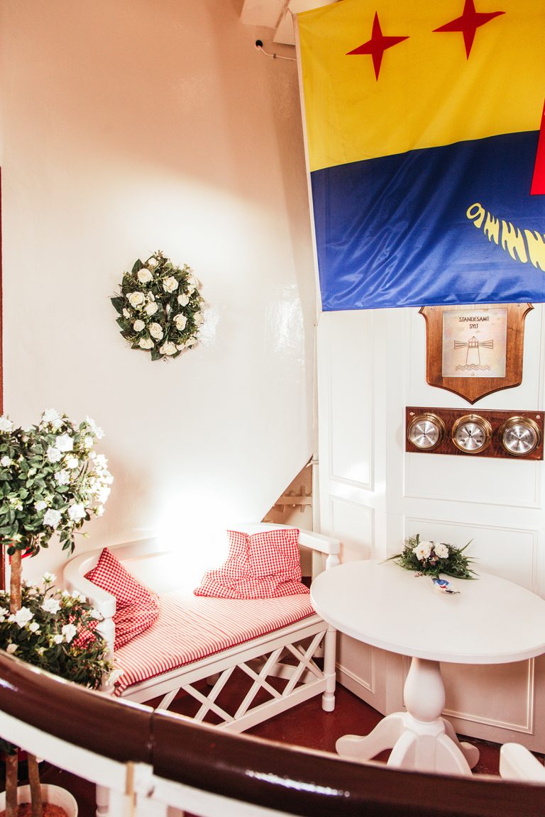 Hoch oben auf dem Leuchtturm der Liebe - Sylt Fräulein