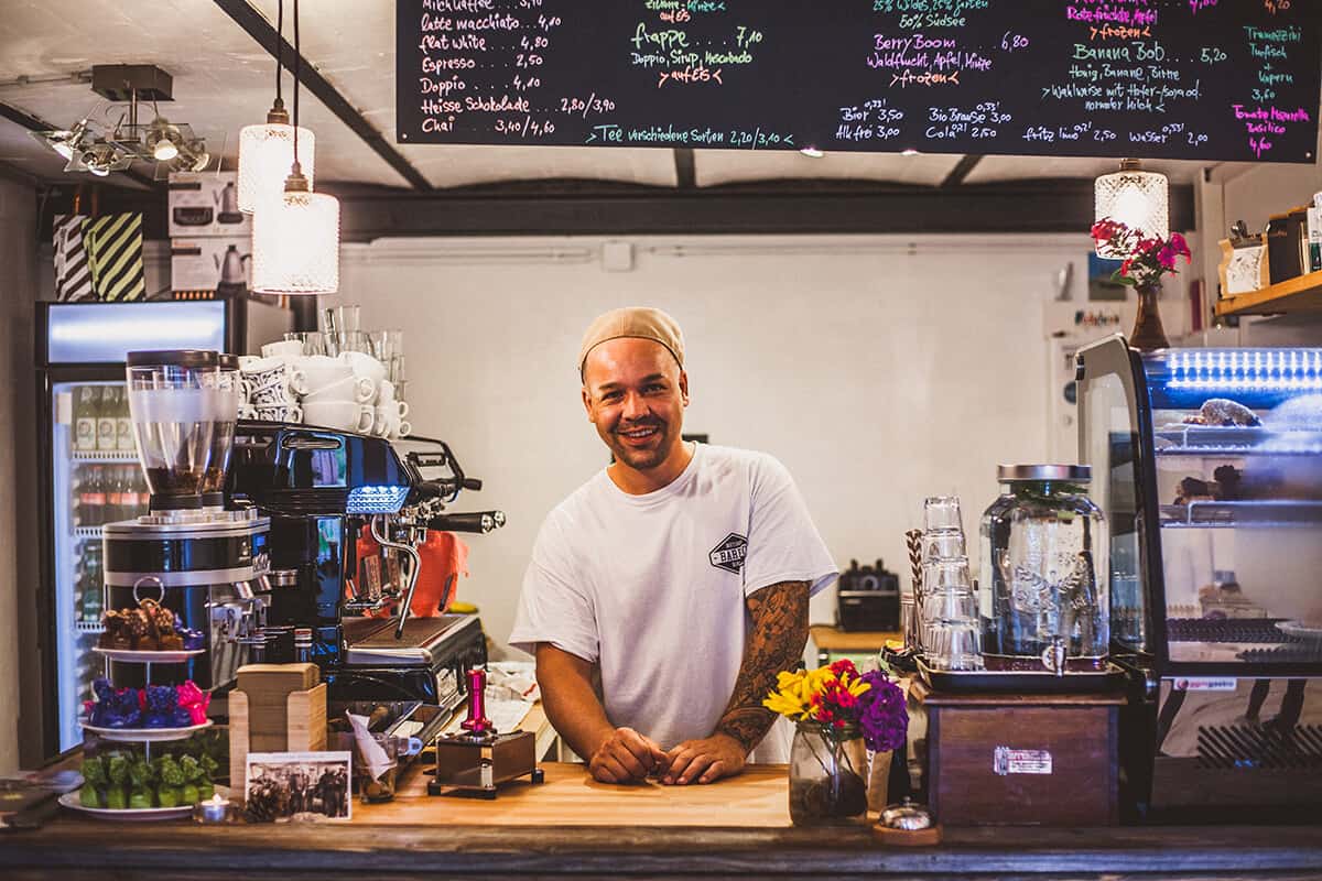 Neu auf Sylt: Kaffeekurve in Braderup / Inhaber David