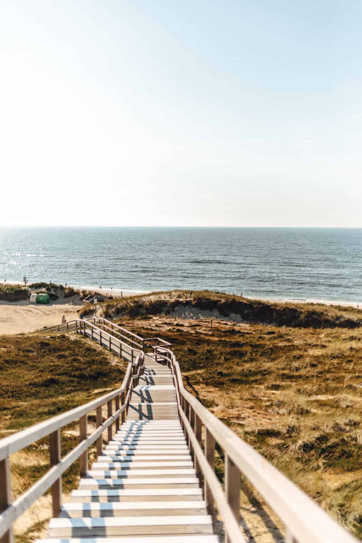 Aussichtspunkte Sylt: Strandtreppe zur Aussichtsdüne in List