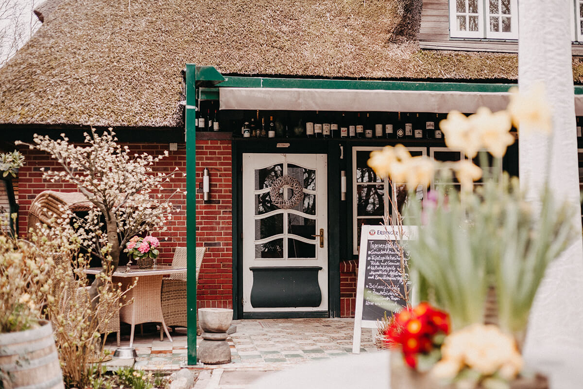 Restaurant Vogelkoje: Regionale Küche, romantisch, Garten, Terrasse