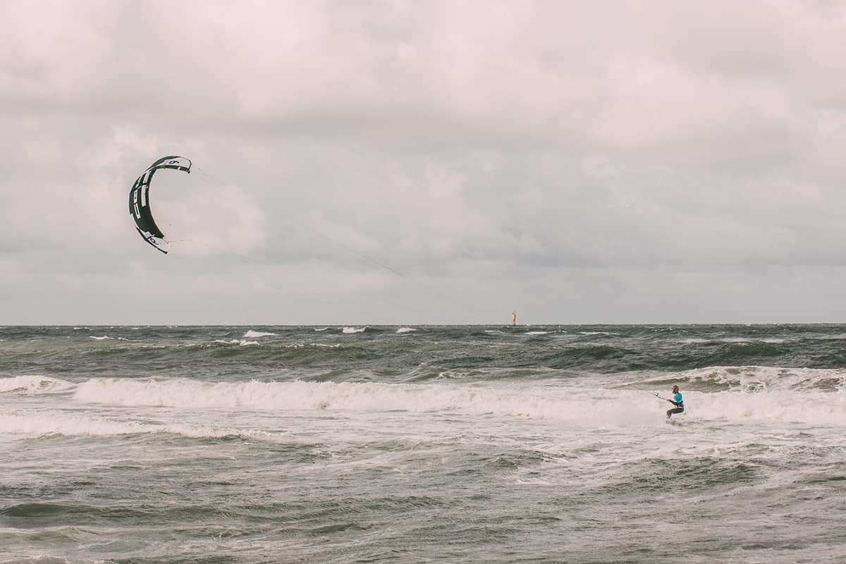 Sylt Fräulein auf dem Land Rover Kitesurf World Cup Sylt 2021