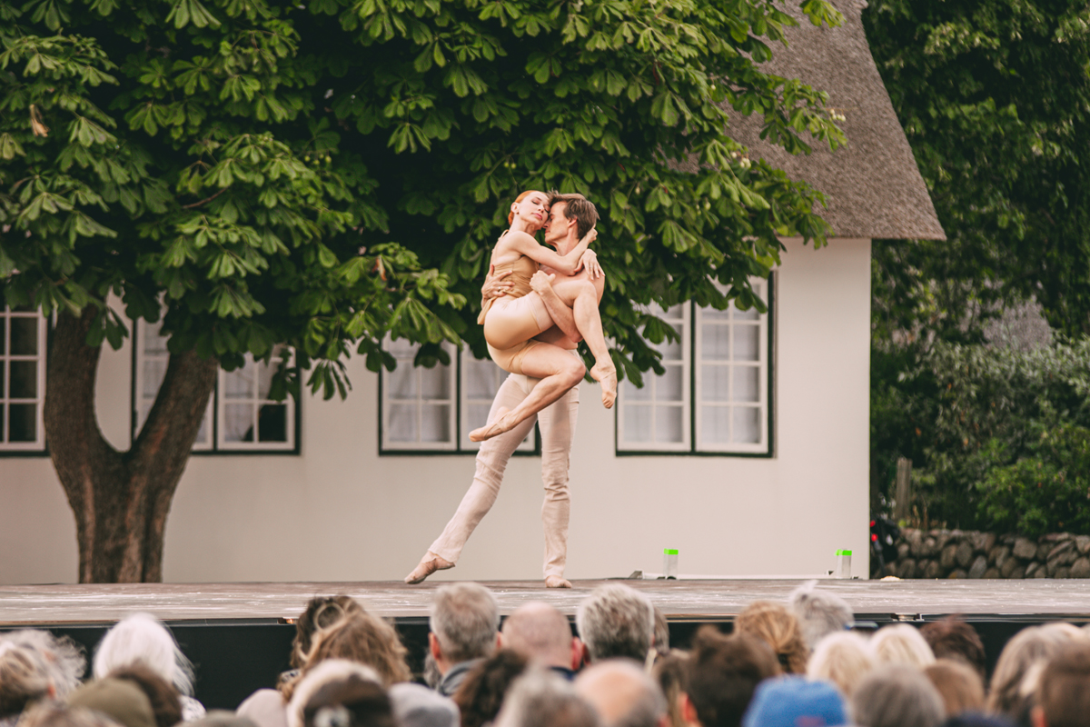 Sylt im Juli 2022: Das Verdensballett im Benen-Diken-Hof in Keitum