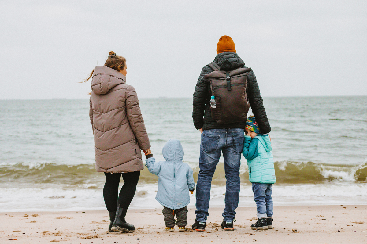 Sylt mit Kindern Aktivitäten bei Regen Familie am Strand