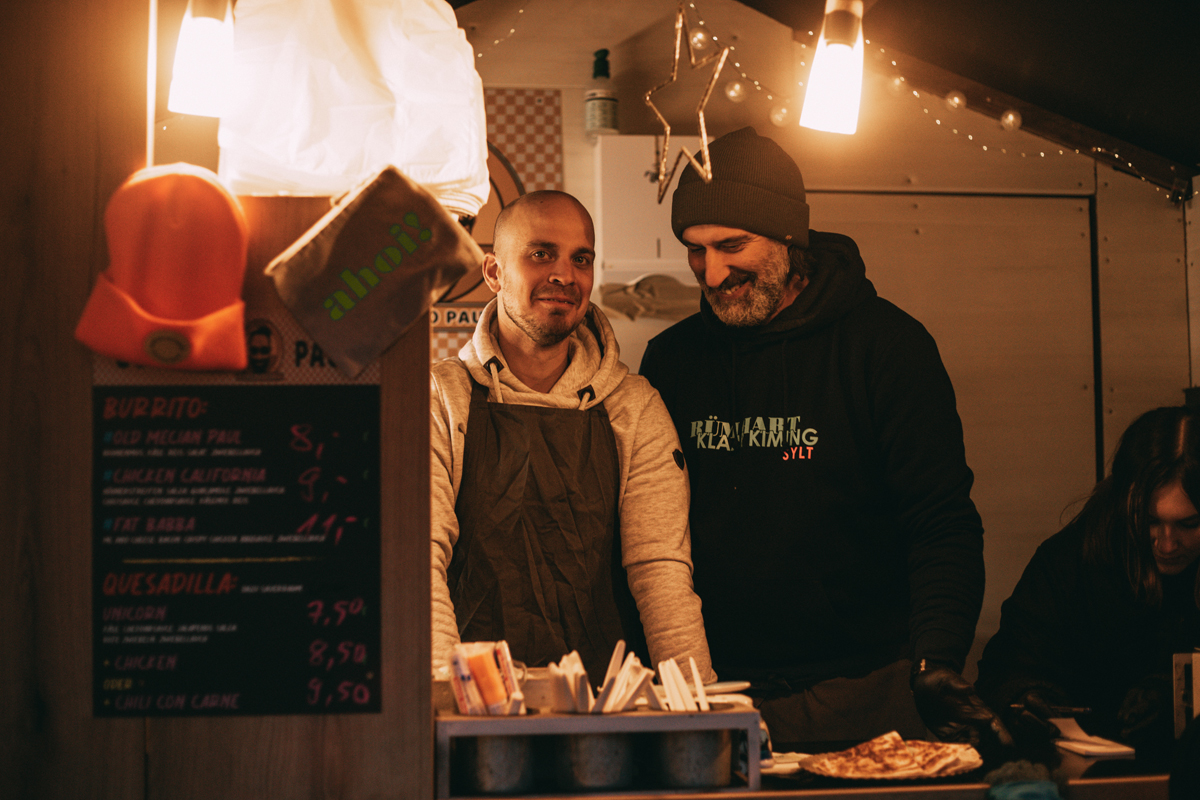 Wintertag in Westerland auf Sylt: Sylter Wintermarkt Burrito Paul
